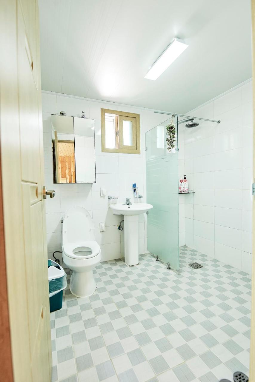 Jeju Sunflower Pension Seogwipo Extérieur photo