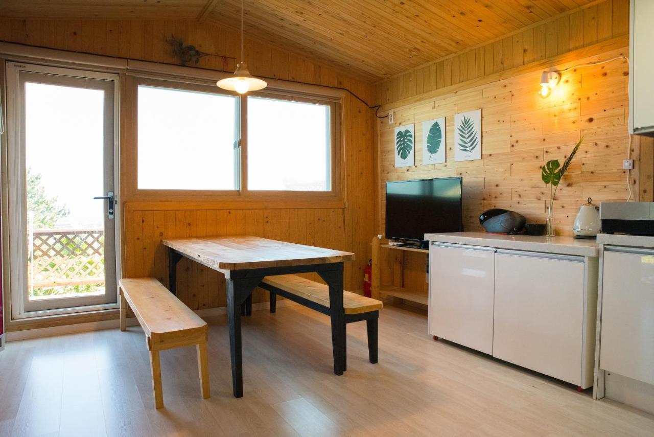 Jeju Sunflower Pension Seogwipo Extérieur photo